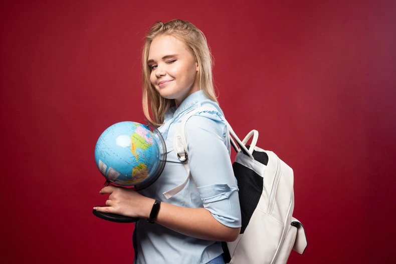 Study Abroad Programs: How to Choose the Right One